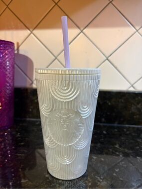 Starbucks White Pearl Tumbler with Pale Pink Straw LIMITED EDITION RARE